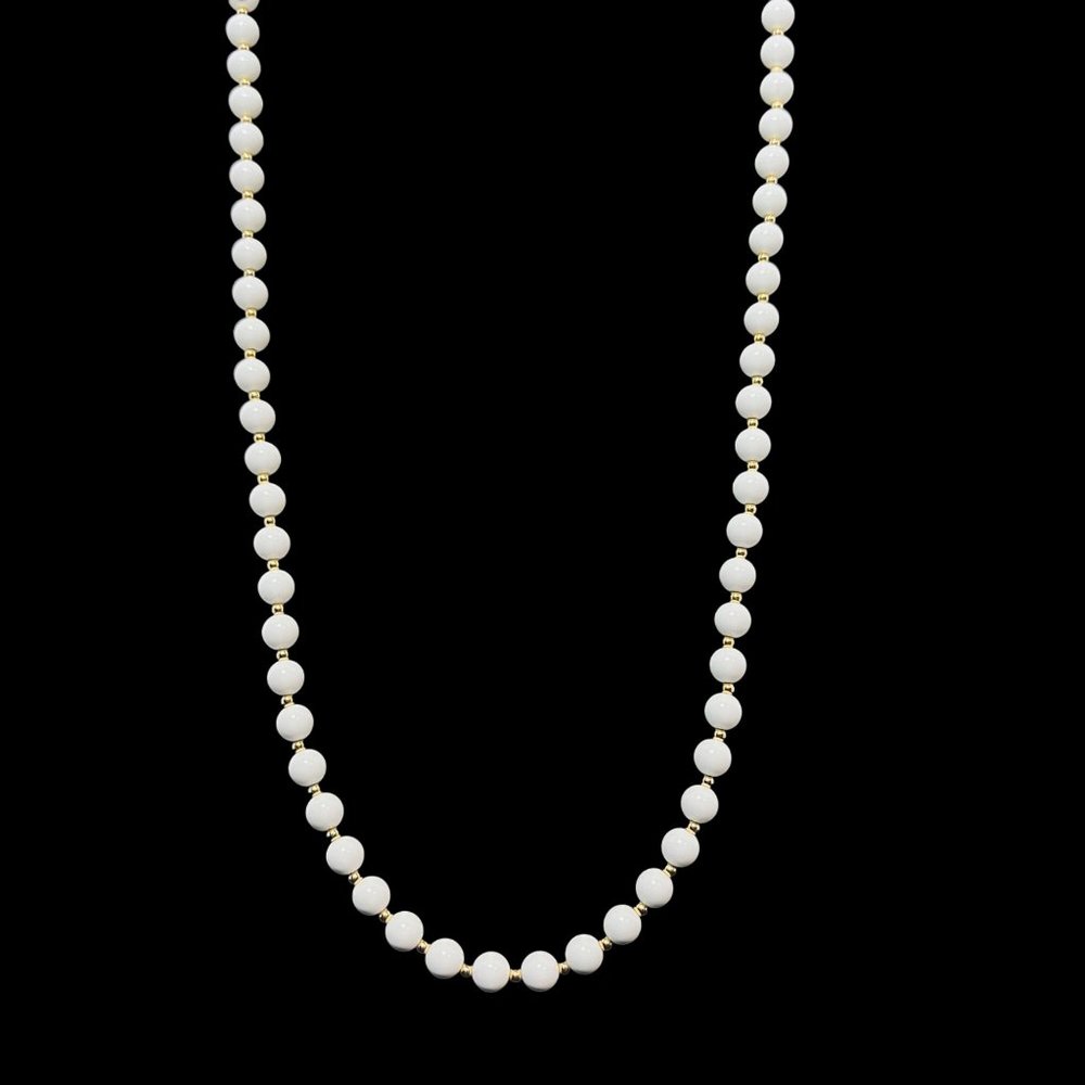 Monet White And Gold Tone Beaded Necklace (4853) - Picture 1 of 7
